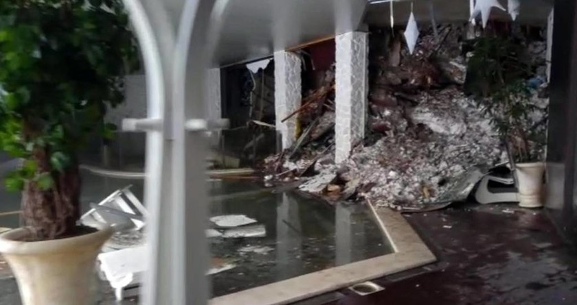 Χιονοστιβάδα - Ιταλία: Σοκάρουν οι πρώτες εικόνες μέσα από το ξενοδοχείο στο οποίο θάφτηκαν 30 άτομα