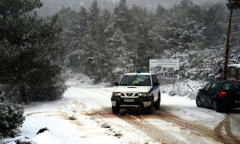 Καιρός - Χιόνια: Σε ποιους δρόμους της Κεντρικής Μακεδονίας χρειάζονται αλυσίδες