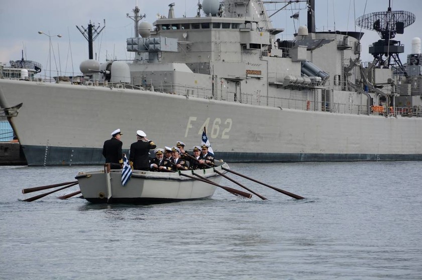 Πολεμικό Ναυτικό: Τελετή Παράδοσης - Παραλαβής Αρχηγού Στόλου (pics)