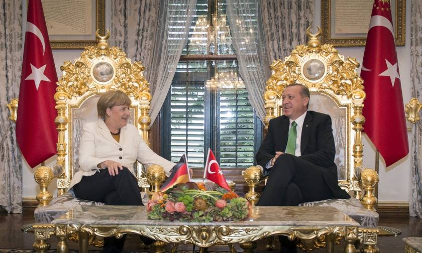 Στην Άγκυρα σήμερα η Μέρκελ εν μέσω μεγάλων εντάσεων μεταξύ ΕΕ και Τουρκίας (Vid)
