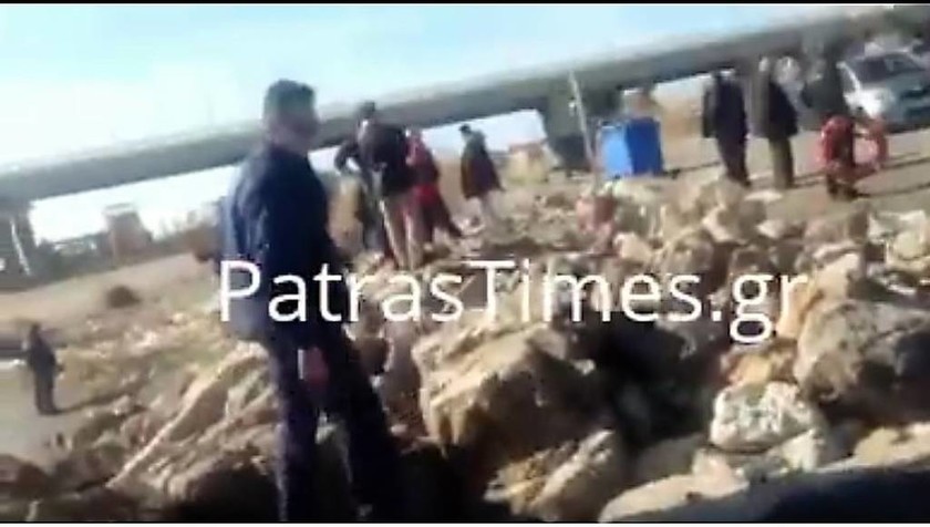ΕΚΤΑΚΤΟ – Τραγωδία στο Αντίρριο: Γυναίκα έπεσε στη θάλασσα από Ferry Boat