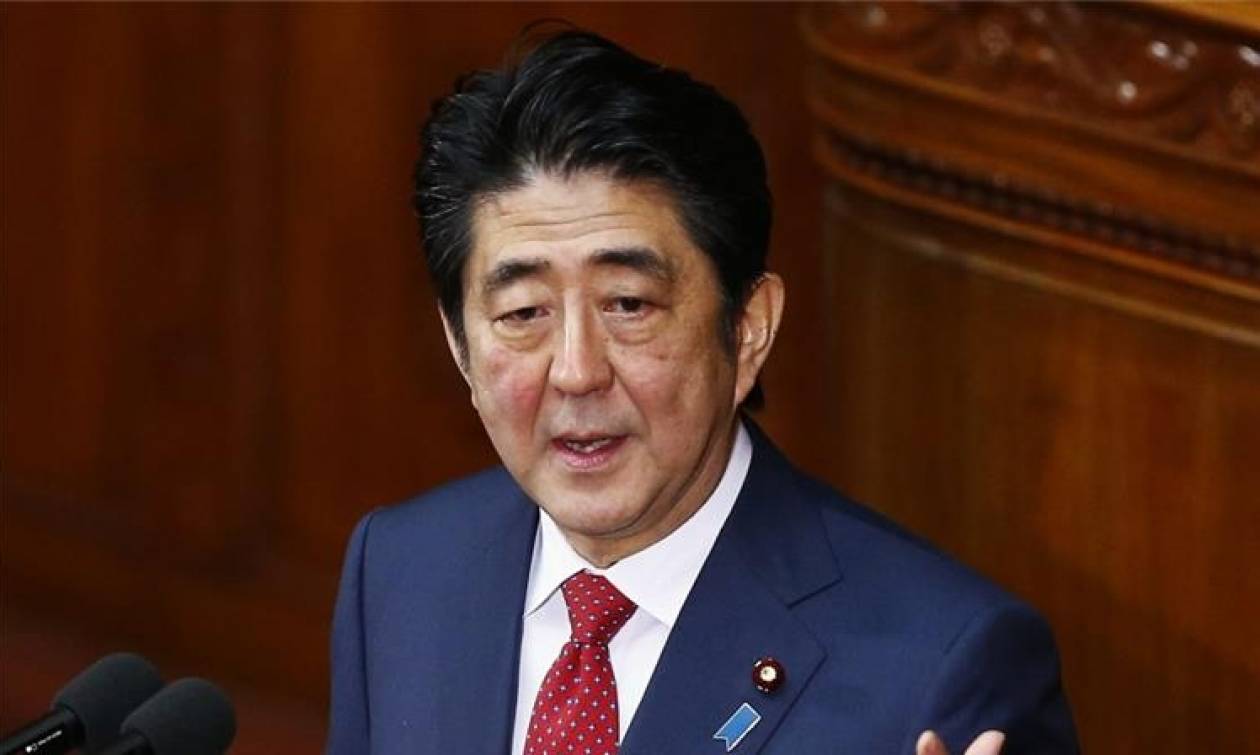 Σαββατοκύριακο στο Μαρ α Λάγκο: Το δώρο του Τραμπ στον πρωθυπουργό της Ιαπωνίας!