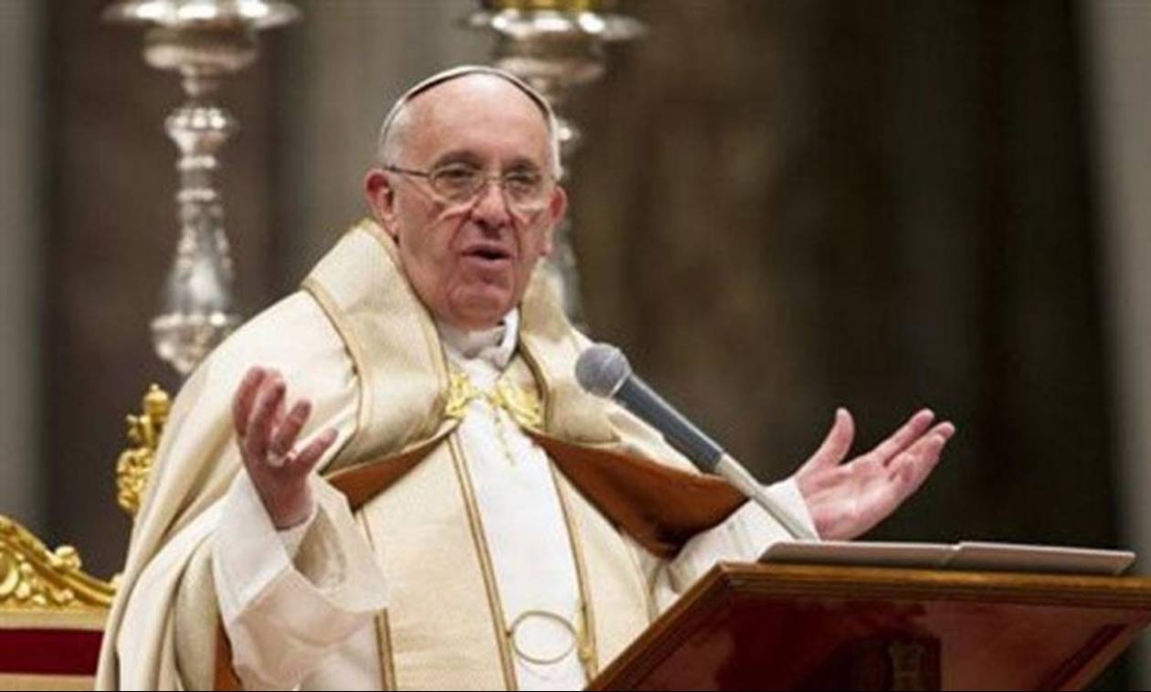 Πάπας Φραγκίσκος: Ζητώ συγγνώμη για τους παιδεραστές παπάδες
