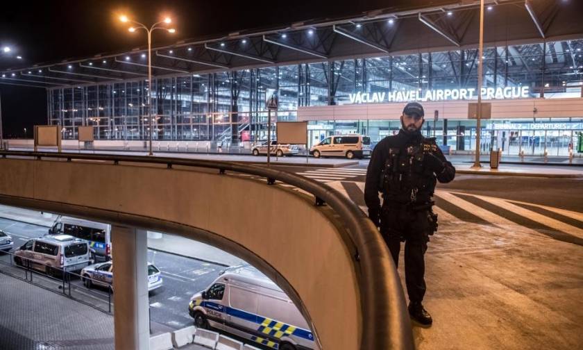 Τσεχία: Έληξε ο συναγερμός στο αεροδρόμιο της Πράγας