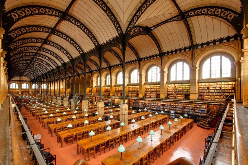 Η Βιβλιοθήκη Sainte-Geneviève στο Παρίσι, Γαλλία