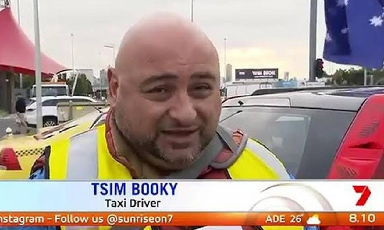 Τρομερός Έλληνας ταξιτζής τρολάρει τους Αυστραλούς ότι λέγεται… Tsim Booky (video)