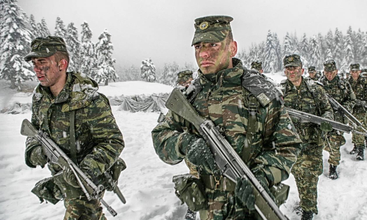 Στρατός Ξηράς: Εκπαίδευση νέων υπαξιωματικών στο χιονισμένο Περτούλι (pics)