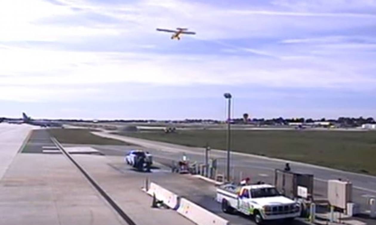 Τρομακτικό βίντεο: Το αεροπλάνο του Χάρισον Φορντ περνά ξυστά από boeing γεμάτο επιβάτες!