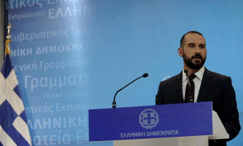 Μας «τρολάρει» ο Τζανακόπουλος: Ούτε λόγος για εφαρμογή των μέτρων από το 2018!