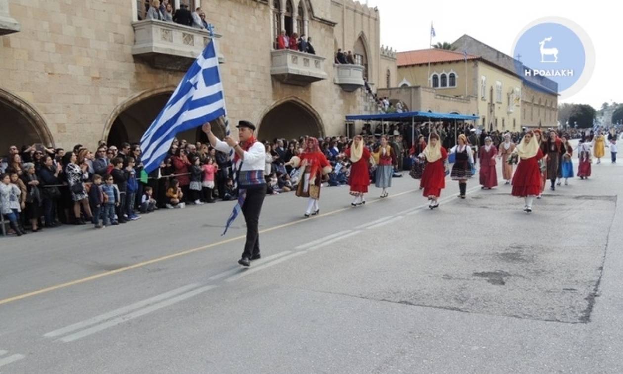 Ρόδος: Με δόξα και τιμές γιόρτασαν τα 70 χρόνια από την ενσωμάτωση των Δωδεκανήσων στην Ελλάδα