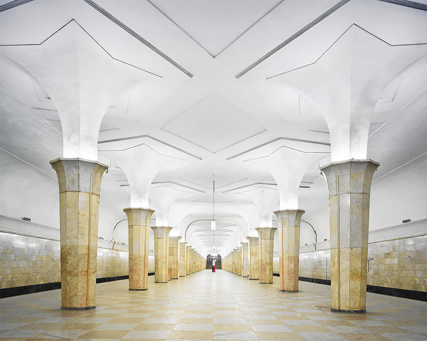 Το εντυπωσιακότερο μετρό του κόσμου βρίσκεται στη Μόσχα και αυτές οι φωτογραφίες το αποδεικνύουν