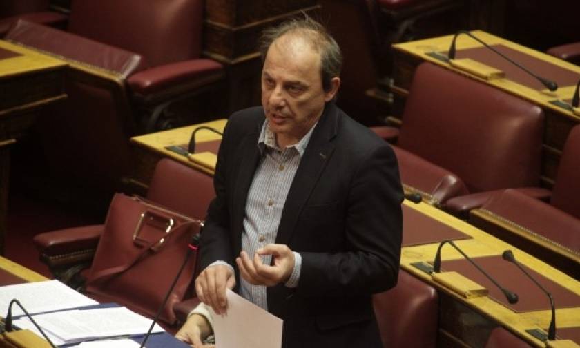 Βουλευτής ΣΥΡΙΖΑ: Αδικαιολόγητη  η εκκένωση της βίλας Ζωγράφου - «Είναι καταστολή»