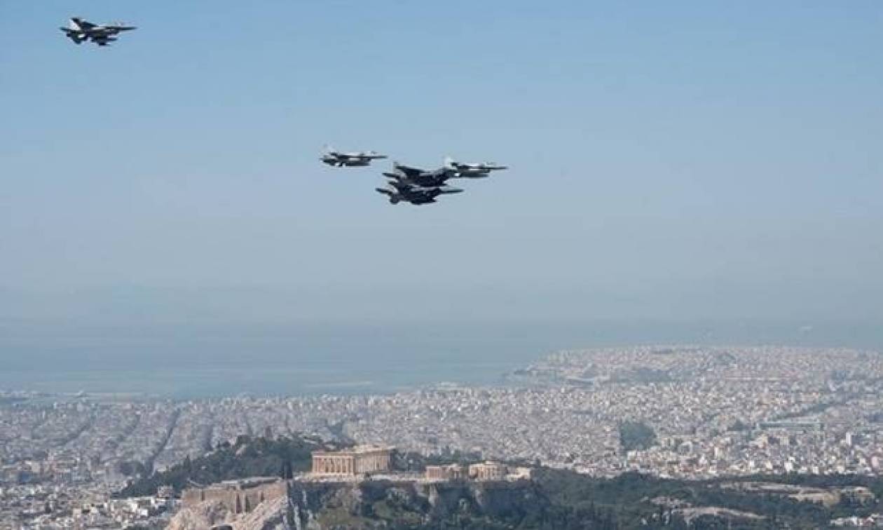 Μαχητικά αεροσκάφη πάνω από την Αθήνα: Τι συμβαίνει;