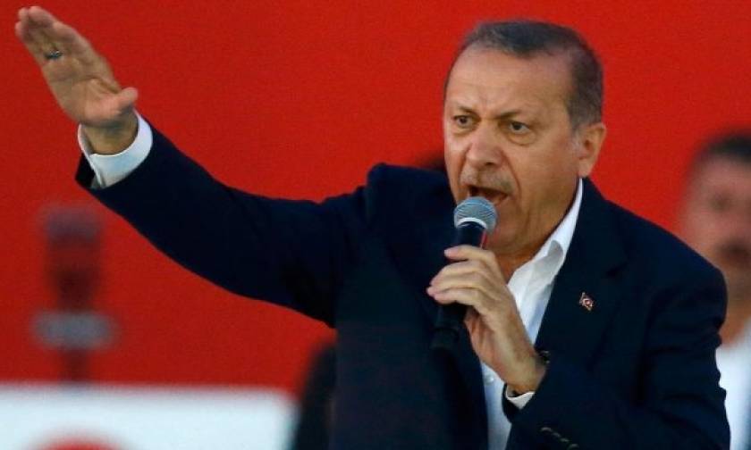 Ο Ερντογάν θέλει να πλημμυρίσει με Τούρκους την Ευρώπη – «Κάντε πολλά παιδιά, όχι μόνο τρία»!