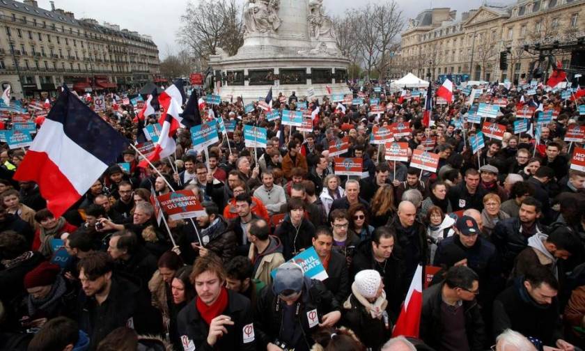Προεδρικές εκλογές Γαλλία 2017: Μεγάλη πορεία στο κέντρο του Παρισιού