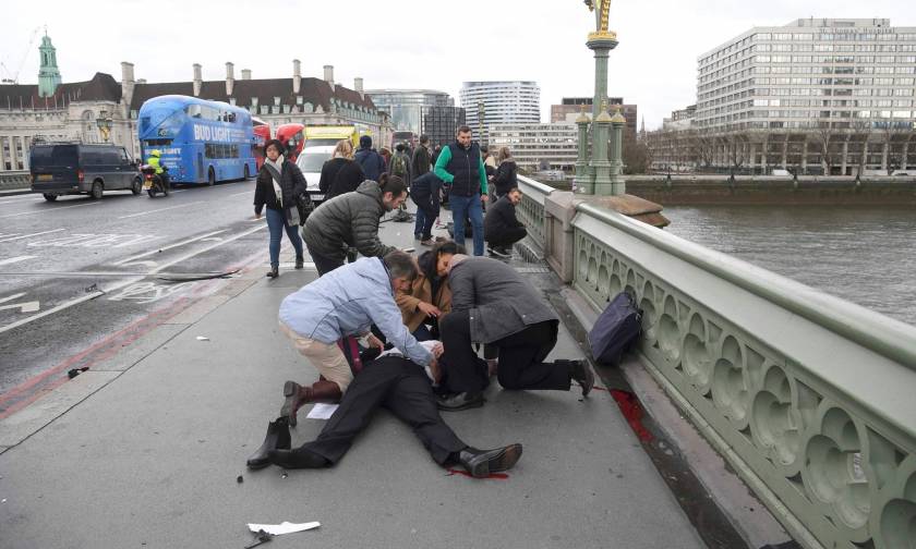 Επίθεση Λονδίνο: Αυτοί είναι οι νεκροί και οι τραυματίες του τρομοκρατικού χτυπήματος
