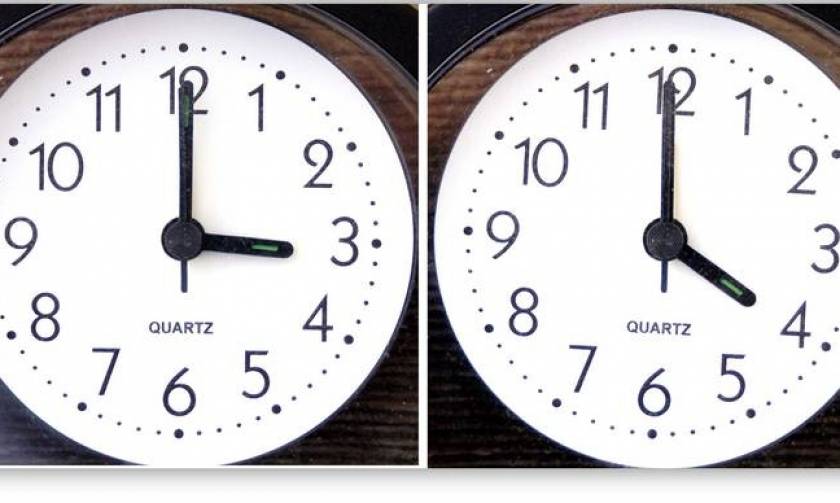 Clocks forward one hour for return to Daylight Saving Time on Sunday (26/03/2017)