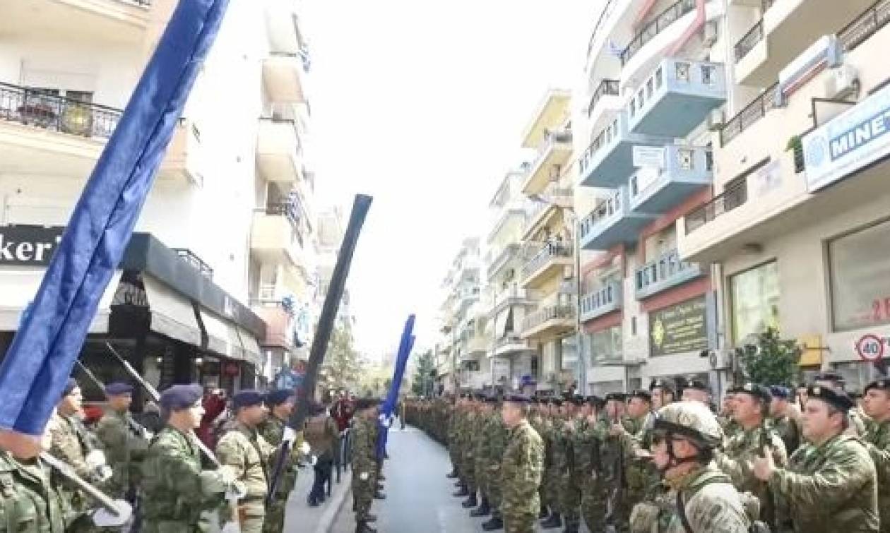 25η Μαρτίου -Έβρος: «Με μια φωνή» όλες οι στρατιωτικές μονάδες τραγουδούν τον εθνικό ύμνο