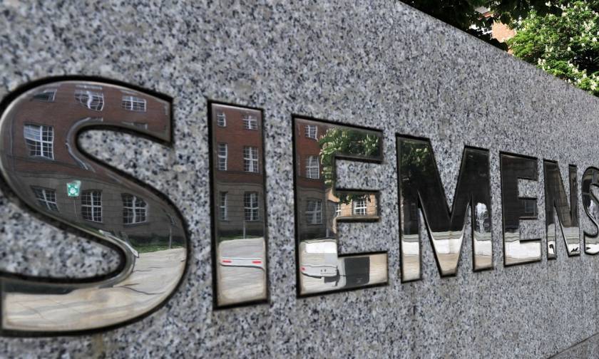 Δίκη Siemens: Μάχη για την παράσταση ή μη Δημοσίου και ΟΤΕ στην πολιτική αγωγή
