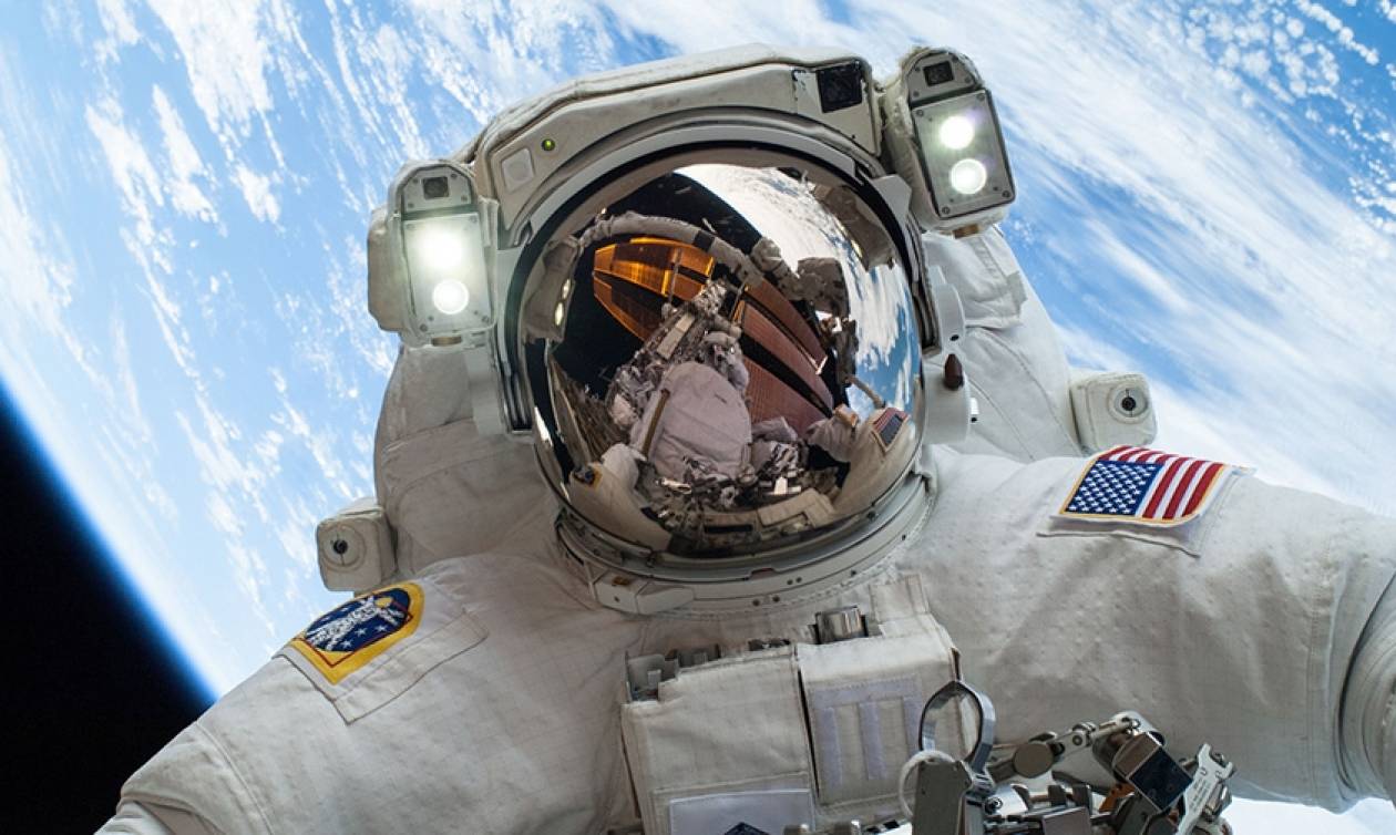 Δείτε τους αστροναύτες του ISS να περπατάνε στο διάστημα