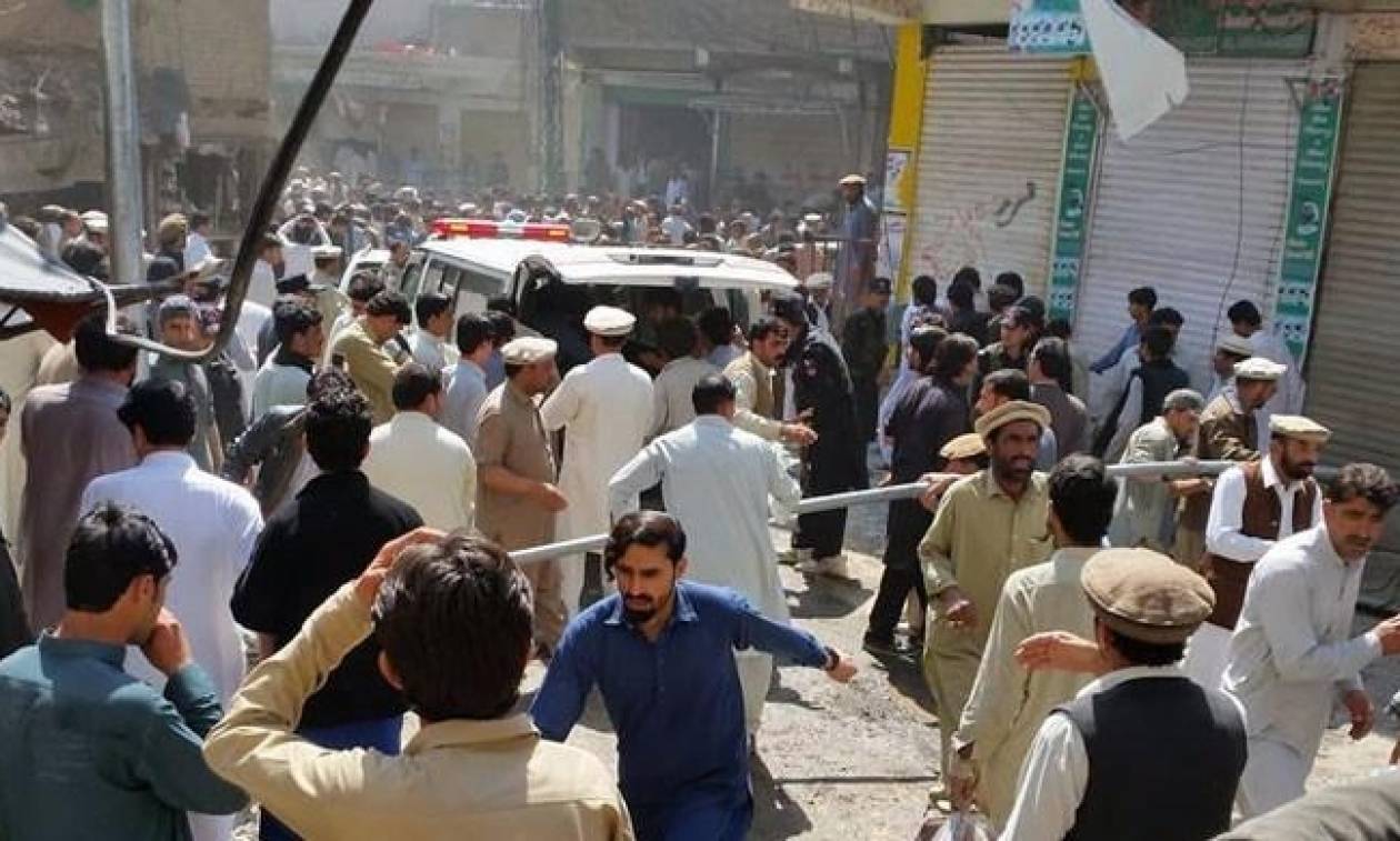 Βομβιστική επίθεση στο Πακιστάν: Τουλάχιστον 5 νεκροί και 40 τραυματίες