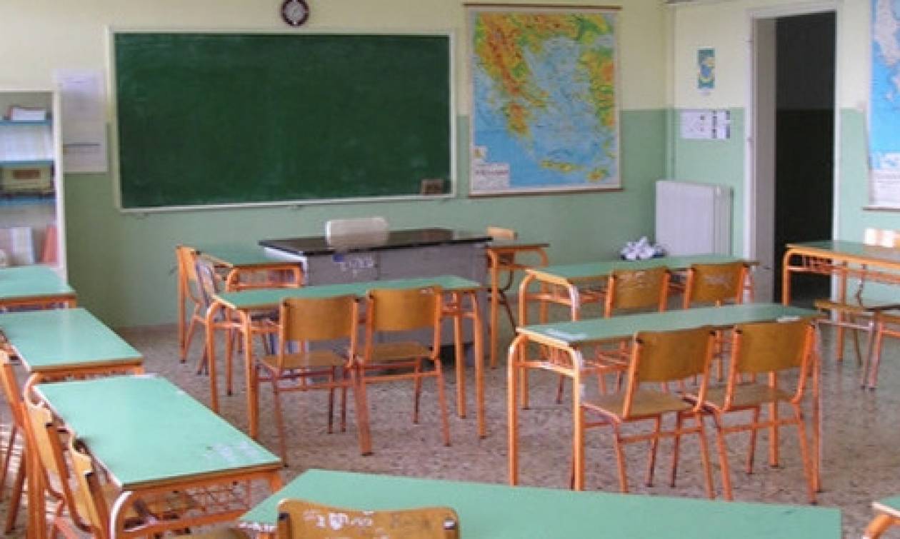 Καταγγελία σοκ - Ρόδος: Καθηγήτρια έδενε πισθάγκωνα μαθητές και τους έβγαζε τα φρύδια