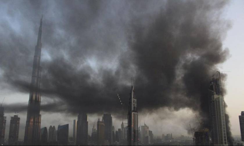 Κόλαση φωτιάς σε ουρανοξύστη του Ντουμπάι (pics+vid)