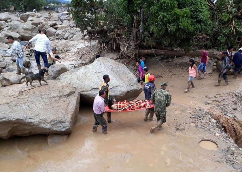 «Βιβλική» καταστροφή στην Κολομβία: Στους 234 ο αριθμός των νεκρών από την κατολίσθηση λάσπης 