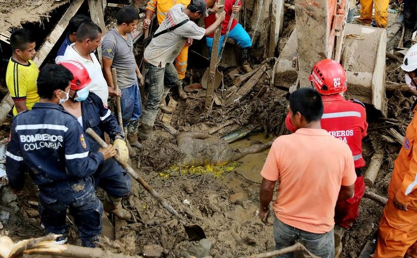 Θρήνος στην Κολομβία: 43 παιδιά ανάμεσα στους 254 νεκρούς από τις κατολισθήσεις λάσπης
