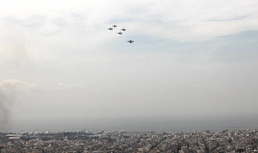 Μαχητικά αεροσκάφη στην Αθήνα: Δείτε εντυπωσιακές φωτογραφίες