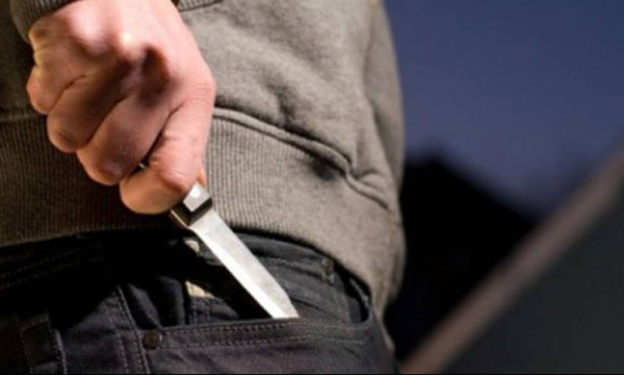 Μαρούσι: Συνελήφθησαν δύο άτομα που λήστευαν πεζούς με την απειλή μαχαιριού