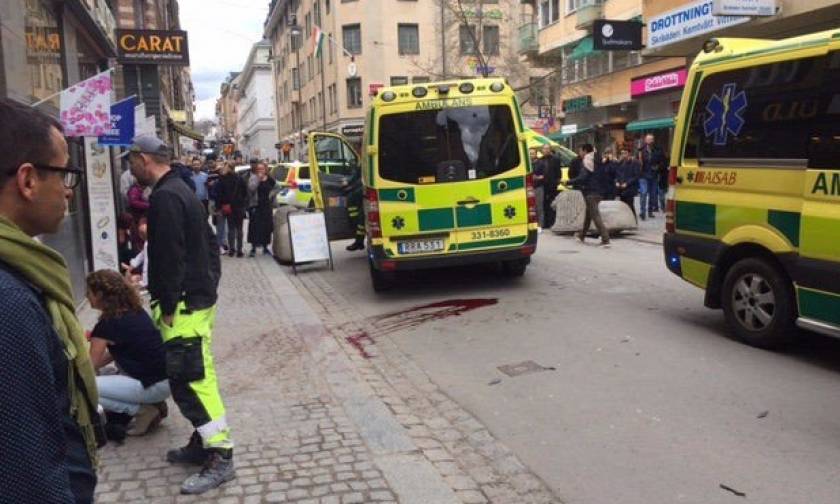 Οπλισμένοι αστυνομικοί σε όλη τη Νορβηγία μετά την επίθεση στη Σουηδία