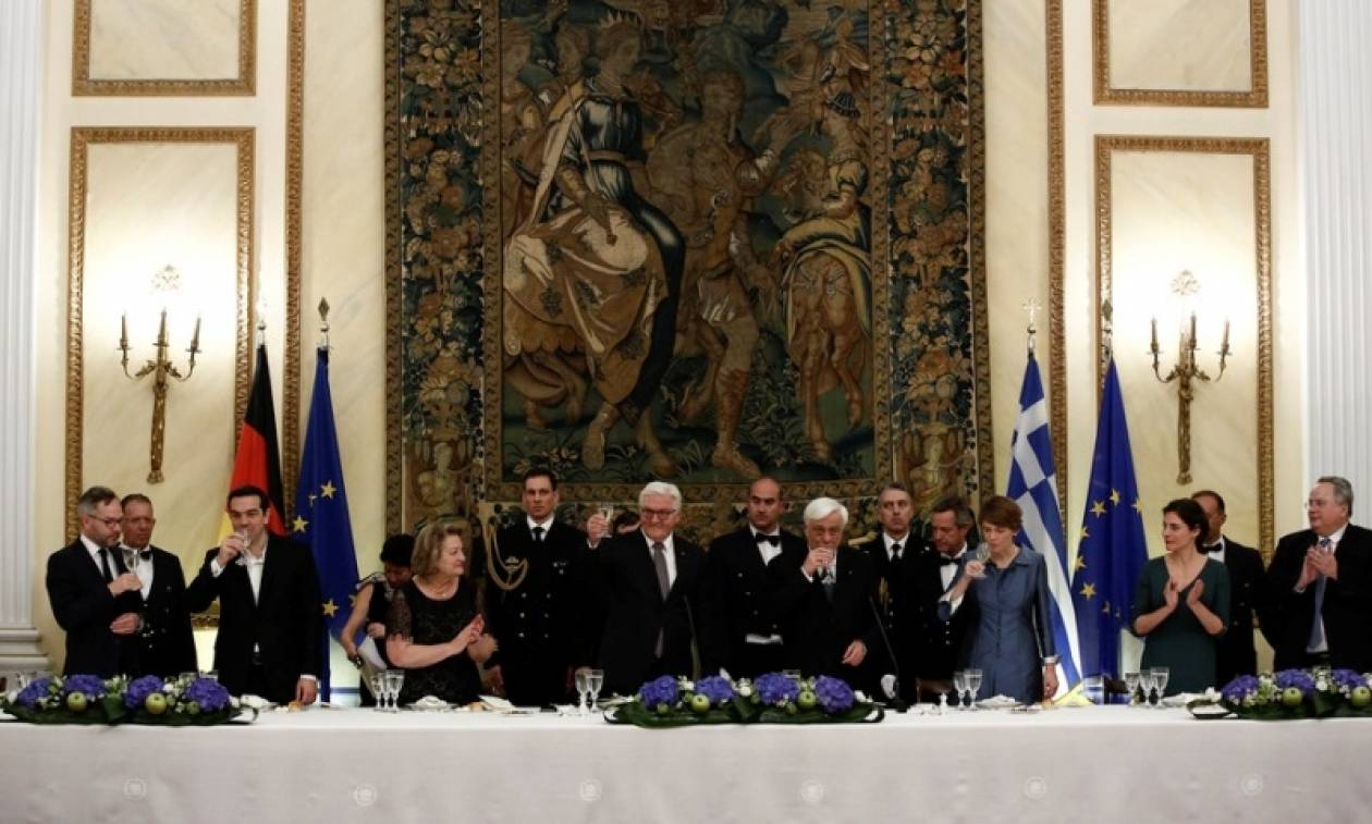 Παυλόπουλος: Η Ελλάδα θα διεκδικήσει τις πολεμικές αποζημιώσεις