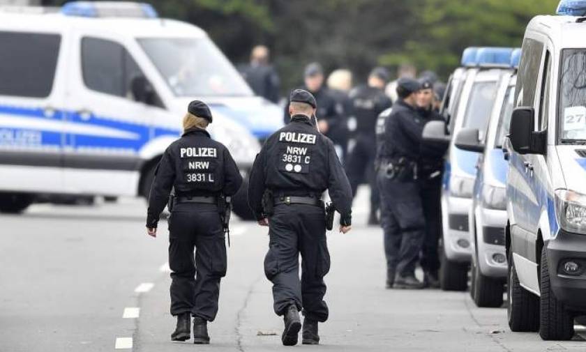 Συναγερμός στη Γερμανία: Τρομοκράτες σχεδίαζαν νέο αιματοκύλισμα - Στόχος η Μέρκελ;