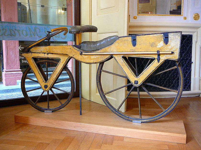 Η εφεύρεση που άλλαξε τον κόσμο: 200 χρόνια από την εφεύρεση του ποδηλάτου (Pics+Vid)