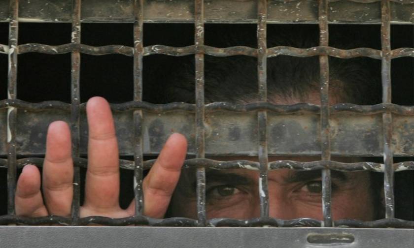 Ισραήλ: Εκατοντάδες φυλακισμένοι Παλαιστίνιοι ξεκίνησαν απεργία πείνας