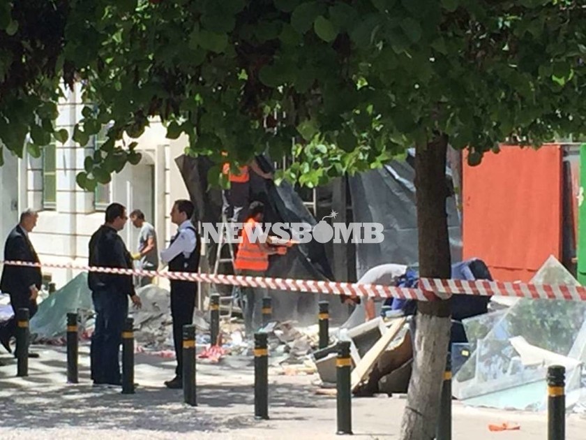 Τρομοκρατικό χτύπημα στην Αθήνα: Μάρτυρας περιγράφει καρέ - καρέ τη στιγμή της έκρηξης