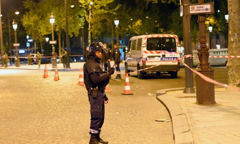 Επίθεση Παρίσι: Ο δράστης ήταν 39 ετών και γνωστός στις γαλλικές αρχές