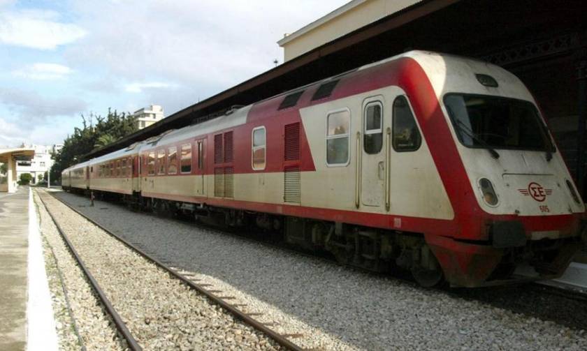 Θεσσαλονίκη: Τρένο παρέσυρε 47χρονο - Νοσηλεύεται σοβαρά τραυματισμένος