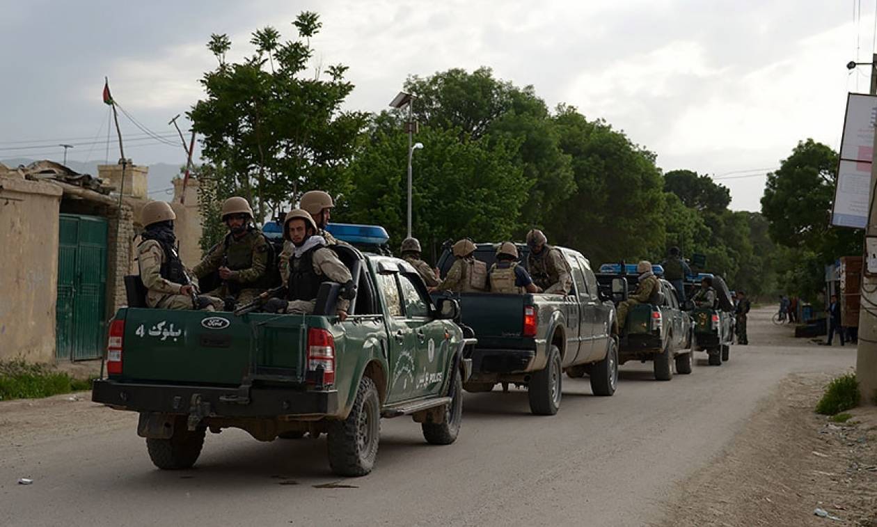 Αφγανιστάν: Τουλάχιστον 140 νεκροί στρατιώτες από επίθεση Ταλιμπάν