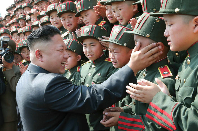 Παγκόσμιος τρόμος - Κιμ Γιονγκ Ουν: Θα σας εξαφανίσουμε με 5 εκατ. παιδιά καμικάζι (Pics)