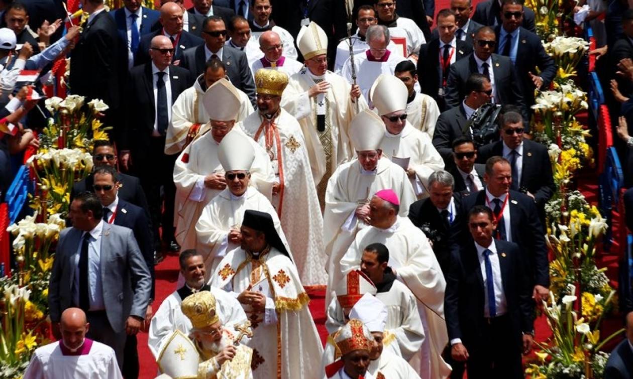 Στην Αίγυπτο ο πάπας Φραγκίσκος υπό δρακόντεια μέτρα ασφαλείας (pics+vid)