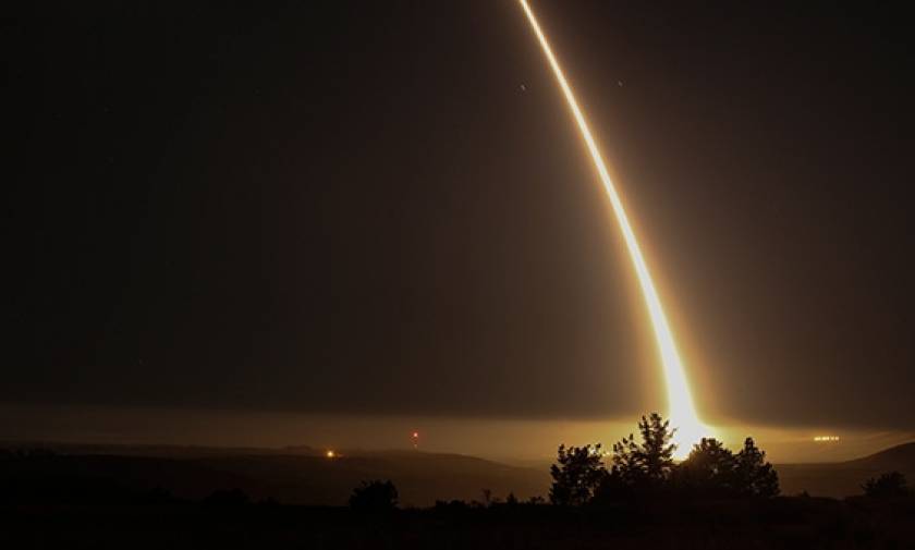 Οι ΗΠΑ στέλνουν μήνυμα στον Κιμ: Έκαναν δοκιμή πυραύλου ικανού να πλήξει με πυρηνικά τη Βόρεια Κορέα