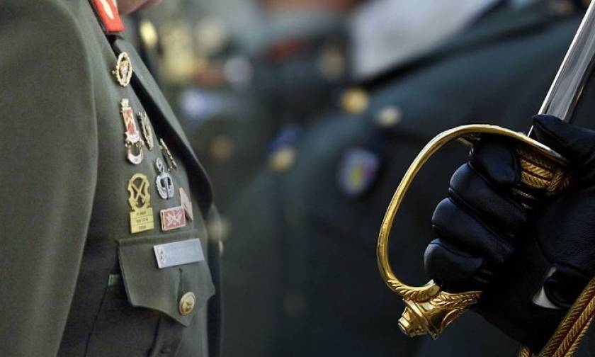 Έρχεται «χαράτσι» 2.000 ευρώ για όλους τους στρατιωτικούς