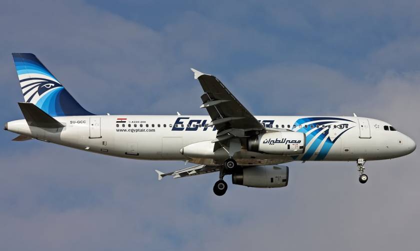 Γαλλία: Δεν βρέθηκαν ίχνη εκρηκτικών στα λείψανα των επιβατών της μοιραίας πτήσης της Egypt Air