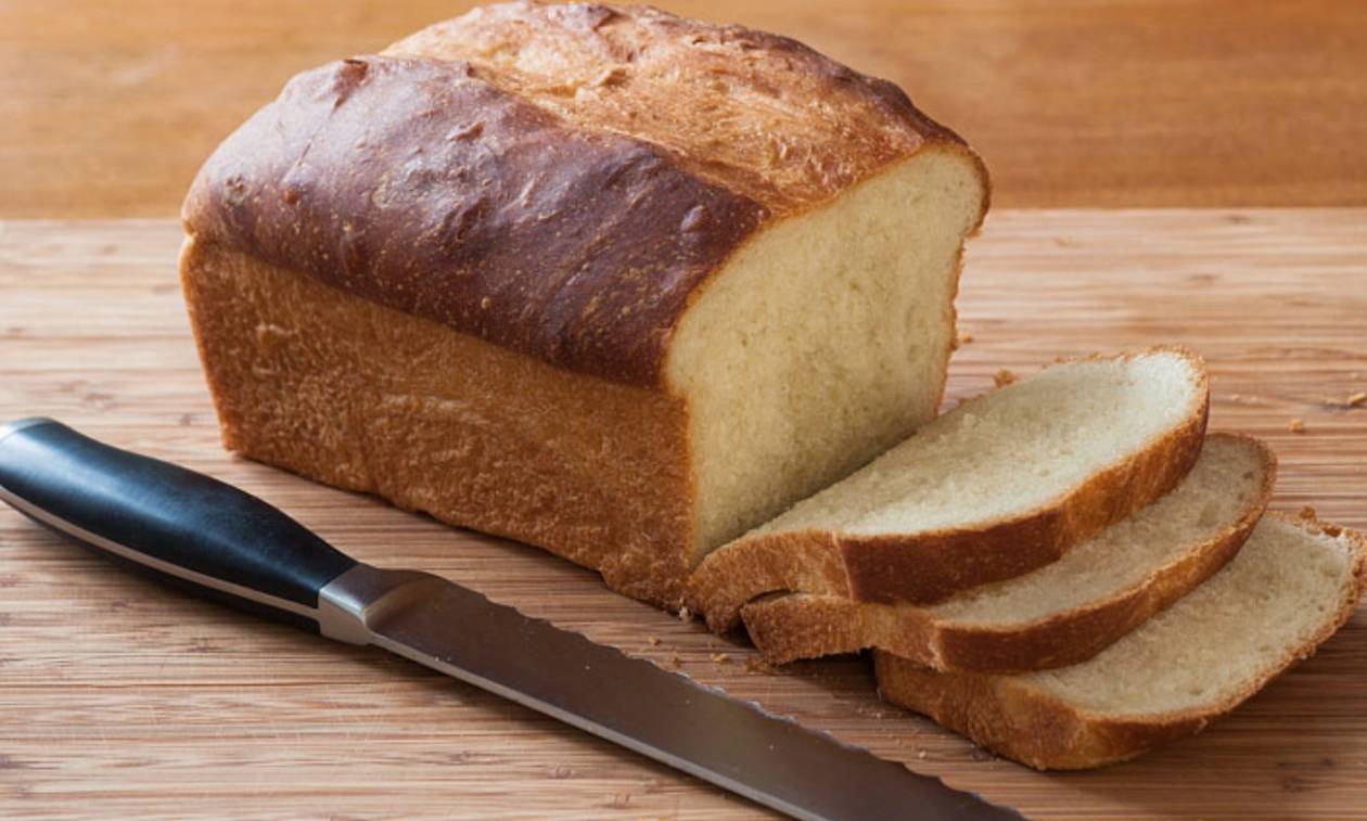 Μεγάλη ανατροπή: Το λευκό ψωμί είναι τελικά πιο υγιεινό από το ολικής άλεσης!