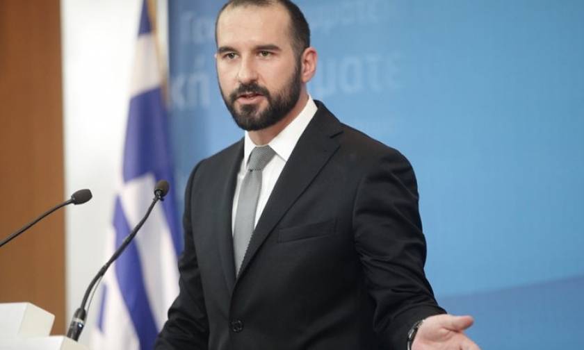 Τζανακόπουλος: Θα λήξει η ομηρεία των συμβασιούχων