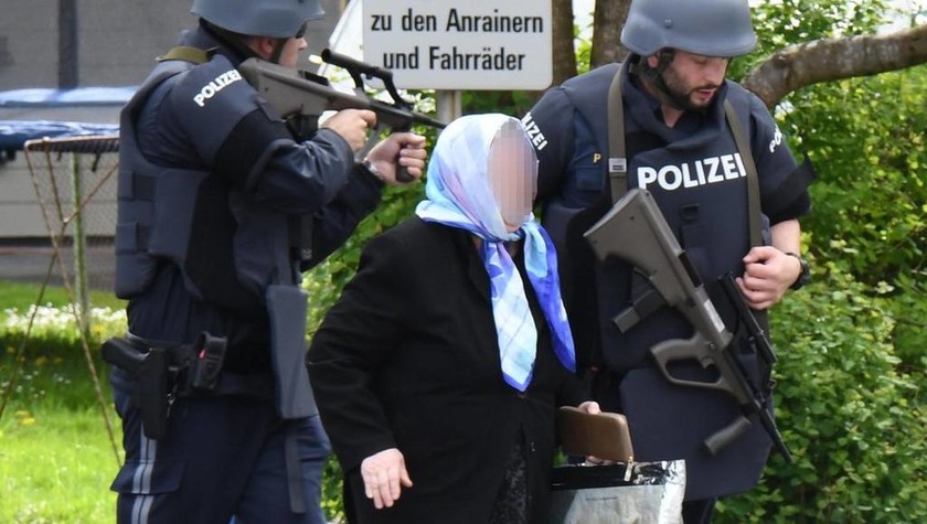 ΕΚΤΑΚΤΟ: Συναγερμός στην Αυστρία: Ένοπλος κρατά ομήρους σε τράπεζα 