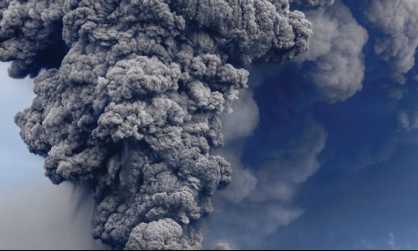 Σοκ! «Ξύπνησε» το ηφαίστειο της Νάπολι – Τρόμος στην Ιταλία (Pics+Vids)