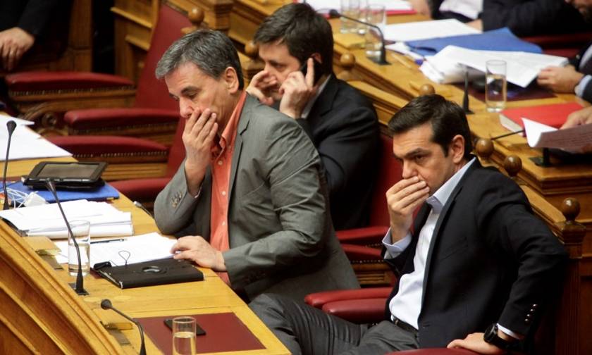 Τέταρτο μνημόνιο: Η κυβέρνηση ΣΥΡΙΖΑ - ΑΝΕΛ έβαλε «ταφόπλακα» στο μέλλον των Ελλήνων